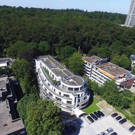 Apartament White Pearl 2.08 *